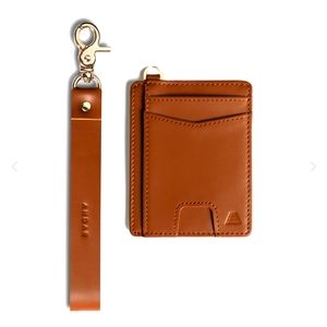 Andar Tan Leather Wristlet Card Holder